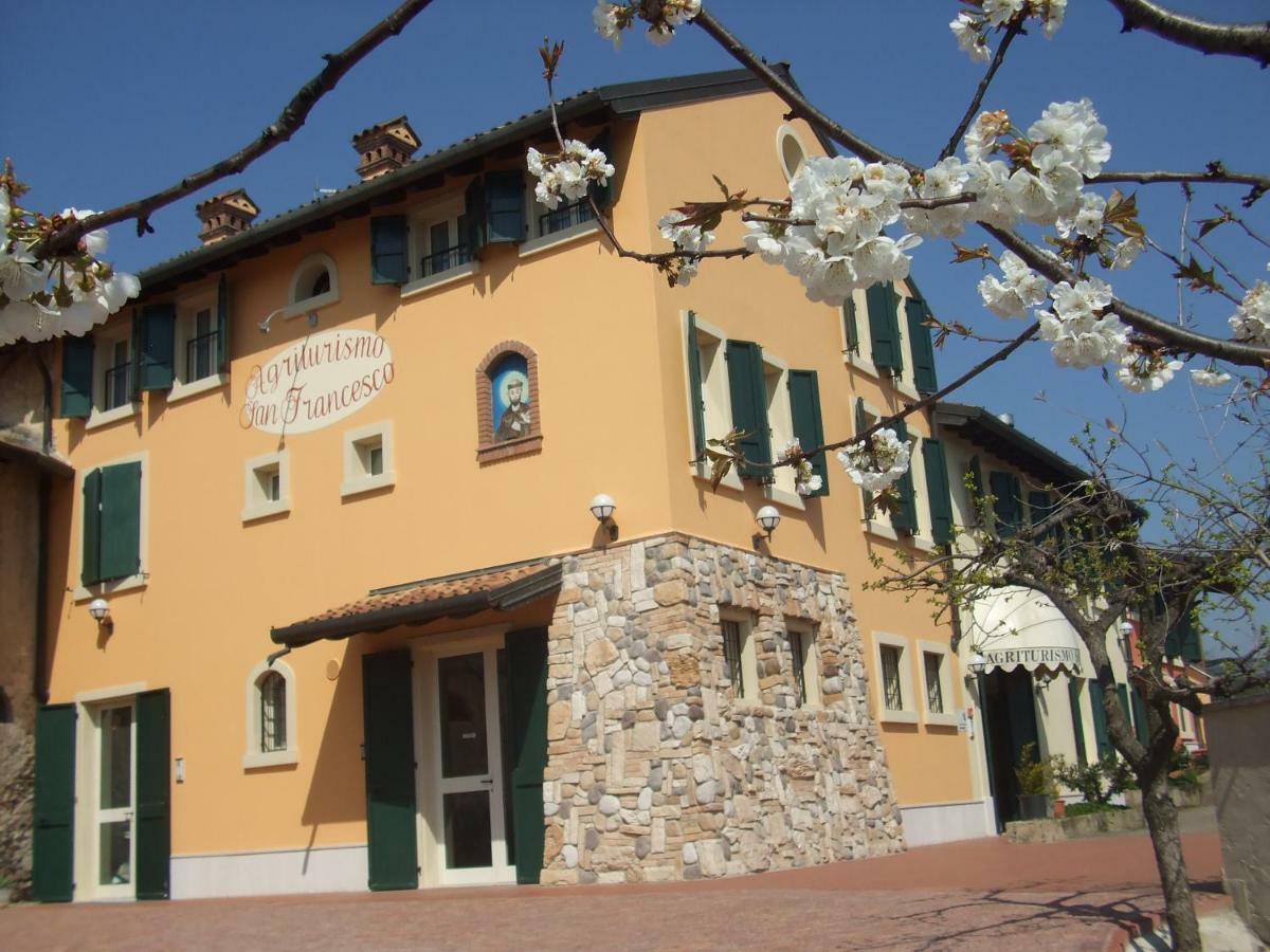Agriturismo San Francesco Valeggio sul Mincio Exterior foto